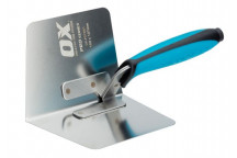 OX Pro Internal Corner Trowel - 102 x 127mm / 4\" x 5\"