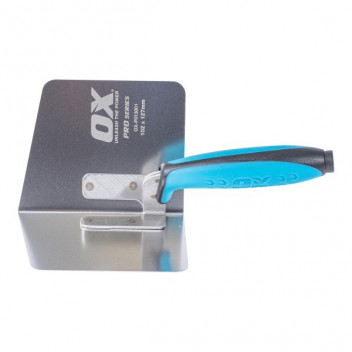 OX Pro Internal Corner Trowel - 102 x 127mm / 4\" x 5\"