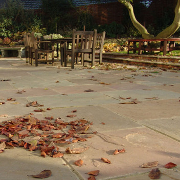 22mm Raj Green Sandstone 900x600